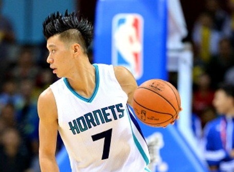 Jeremy-Lin-dribbles-for-Charlotte-Hornets-in-NBA-Global-Games-e1445396423291